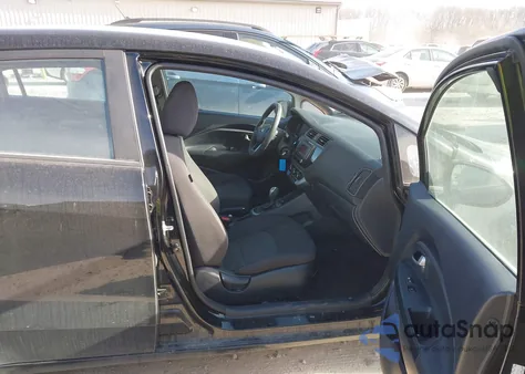 2017 Kia Rio Lx z USA, uszkodzony, nr VIN KNADM4A31H6106145
